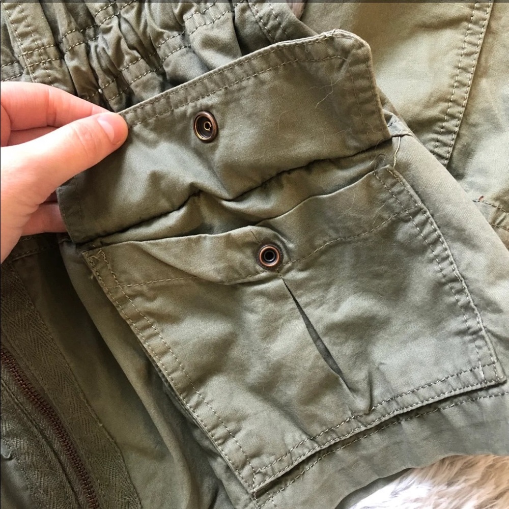 Jacket - Picture 3 of 3